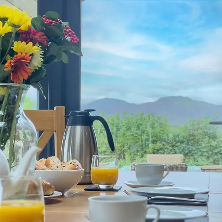 View Luxury With Ullswater View & 2 Ground Floor Bedrooms Ideal For 2 Families ウォーターミロック