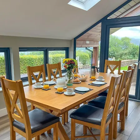 View Luxury With Ullswater View & 2 Ground Floor Bedrooms Ideal For 2 Families ウォーターミロック