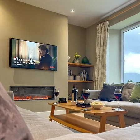View Luxury With Ullswater View & 2 Ground Floor Bedrooms Ideal For 2 Families Hébergement de vacances Watermillock