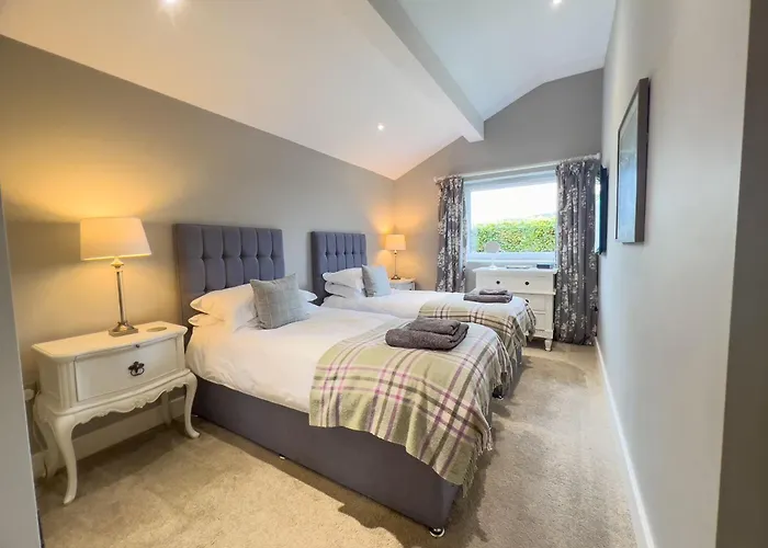 View Luxury With Ullswater View & 2 Ground Floor Bedrooms Ideal For 2 Families بيت للعطل *