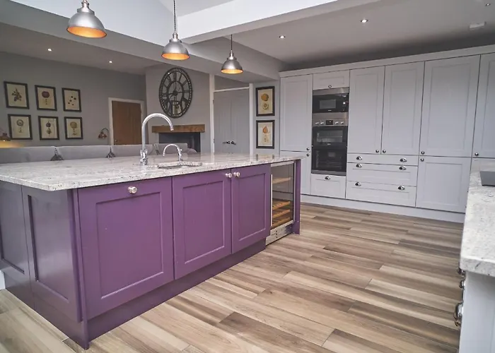 View Luxury With Ullswater View & 2 Ground Floor Bedrooms Ideal For 2 Families *