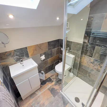 View Luxury With Ullswater View & 2 Ground Floor Bedrooms Ideal For 2 Families Vakantiehuis *
